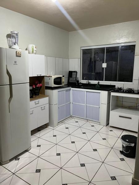 A la foto es mostra l'objecte House da Cris situat a la ciutat de Leme.