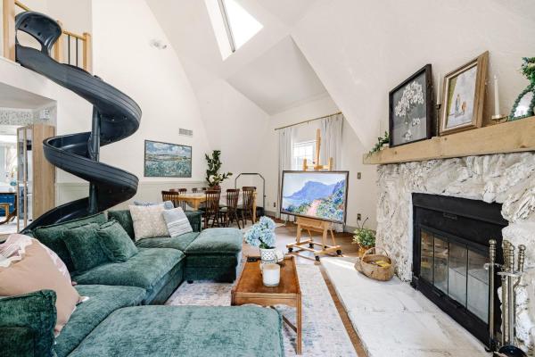 En la foto se muestra el objeto Family Getaway Foxwood Cottage in Star Valley! ubicado en la ciudad de Payson.