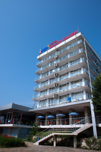 A la foto es mostra l'objecte Hotel Coop - Kiten situat a la ciutat de Kiten.