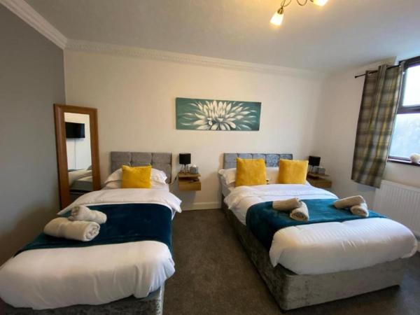 Zdjęcie 7: 2 Bed Flat - Sleeps 7 - Parking - Wifi