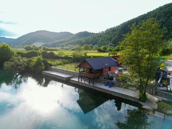 Nella foto è visibile l'oggetto Ranch Una Soul situato nella città di Glodina.