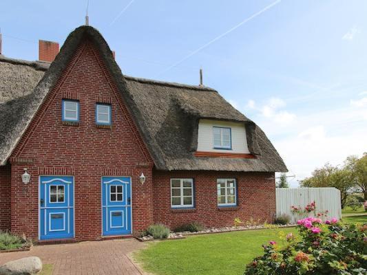 A la foto es mostra l'objecte Doppelhaushälfte Meerlust situat a la ciutat de St. Peter-Ording.