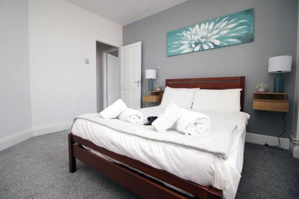 Kuva 9: 2 Bed Flat - Sleeps 6 - Parking - Wifi