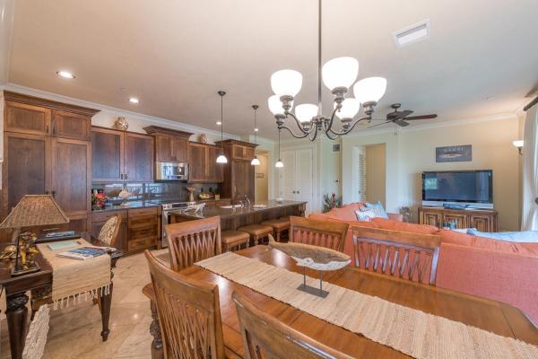 Na zdjęciu widoczny jest obiekt Kauai Villas at Poipu Kai E211 by Coldwell Banker Island Vacations położony w mieście Kipu.