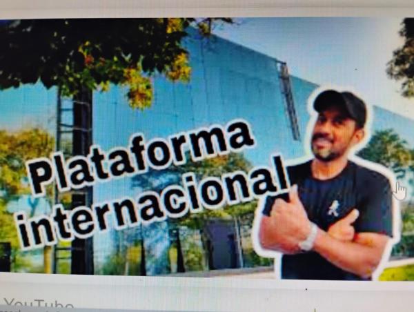 A la foto es mostra l'objecte casa barueri situat a la ciutat de Barueri.