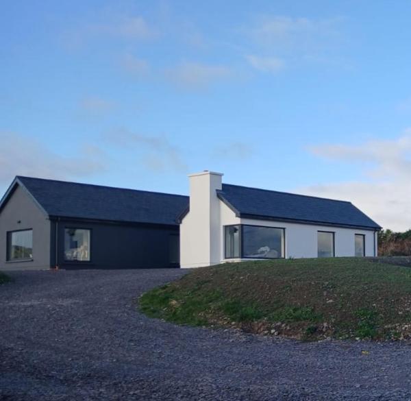 Auf dem Foto ist das Objekt Watermark Luxury Accommodation in der Stadt Portmagee zu sehen.