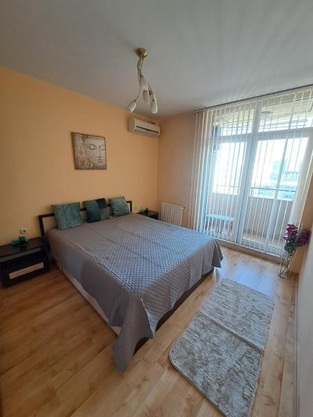Na zdjęciu widoczny jest obiekt Apartment-10 min from Sofia airport położony w mieście Sofia.