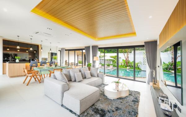 A la foto es mostra l'objecte MANDLA VILLAS COLLECTION, White Anda Naiharn situat a la ciutat de Rawai Beach.