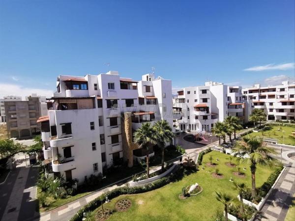 Na fotografii je vidět objekt Charming apartment in Martil avec piscine privée nacházející se ve městě Martil.