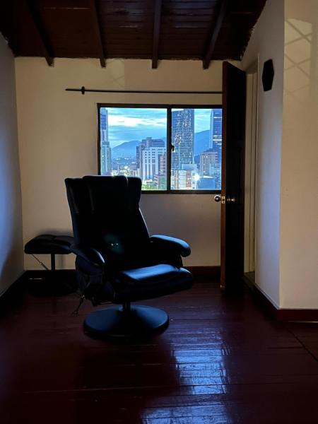 Apto con vista en distrito cultural de Medellín, Medellín