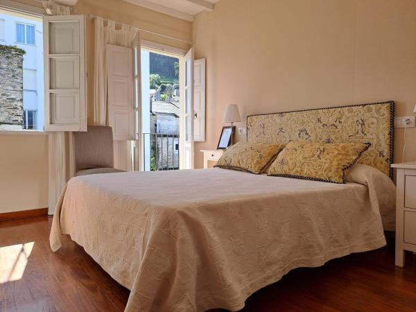 写真にはビベイロ市にあるCasa Silandeiraが写っています。