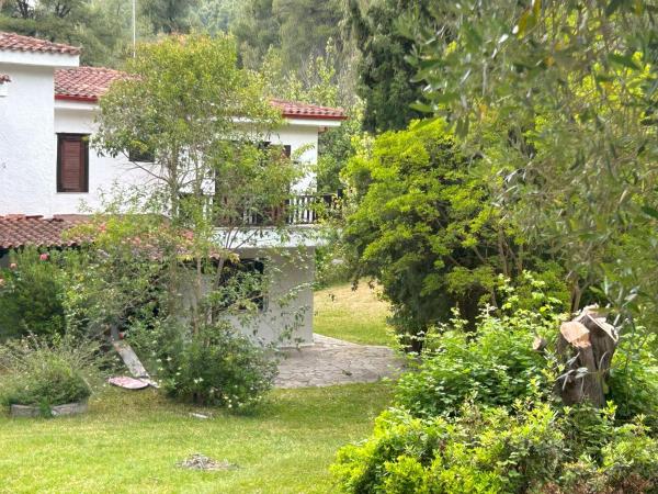 Nella foto è visibile l'oggetto Villa Sea and Forest - Elani Halkidiki situato nella città di Elani.