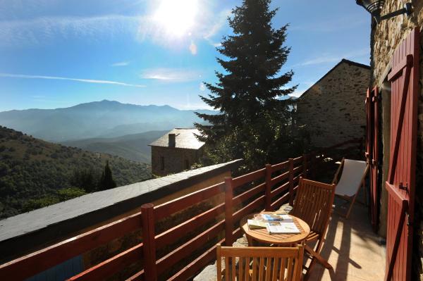 På billedet ses objektet GITE MADRES- CORONAT BALCON du CANIGOU beliggende i byen Olette.