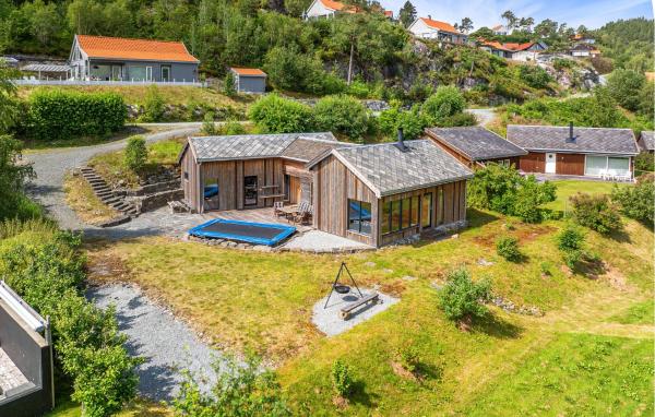 照片显示了位于Hjelmeland市的4 Bedroom Stunning Home In Hjelmeland物件。
