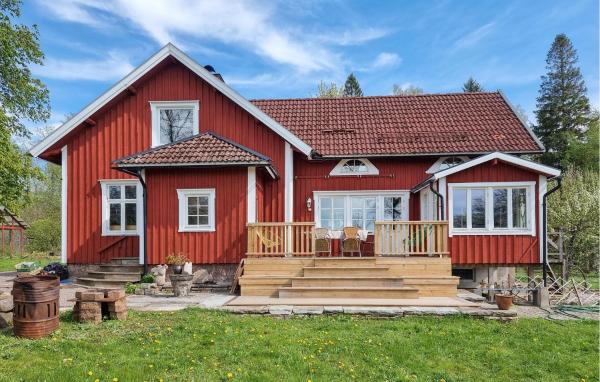 Na zdjęciu widoczny jest obiekt Nice Home In Bolum With Wifi położony w mieście Bolum.