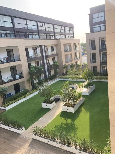 Na zdjęciu widoczny jest obiekt Prime Cozy Suites at Embassy Gardens położony w mieście Akra.