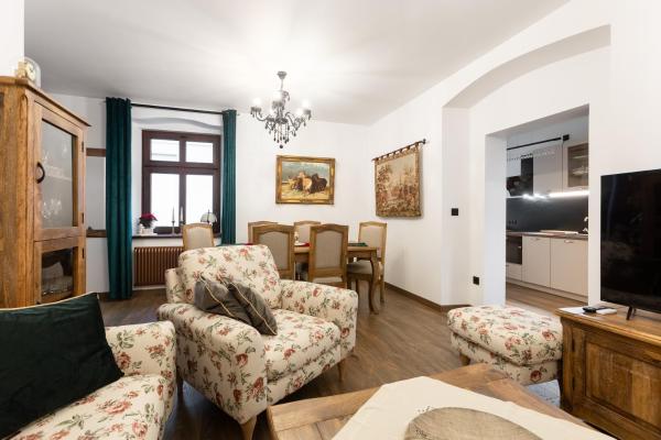 Na fotografii je vidět objekt Apartament Rozalia nacházející se ve městě Łąka.