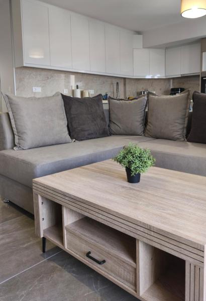 A la foto es mostra l'objecte David Luxury Experience E2 situat a la ciutat de Quios.
