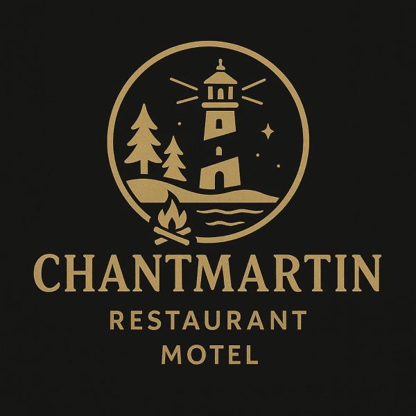 A la foto es mostra l'objecte Motel Chantmartin situat a la ciutat de Tadoussac.