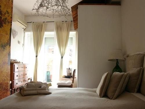 Na fotografii je vidět objekt Le Fate Apartments nacházející se ve městě Řím.