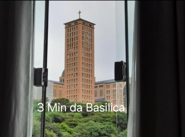 På billedet ses objektet Pousada Mãe Ternura Palace beliggende i byen Aparecida.