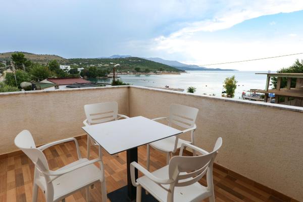 Sunset Bay Deluxe Villa - Ksamil