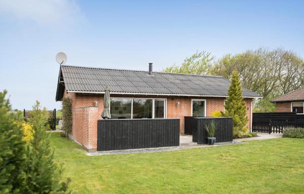 Na zdjęciu widoczny jest obiekt Cozy Home In Bredebro With Wifi położony w mieście Buntje-Ballum.