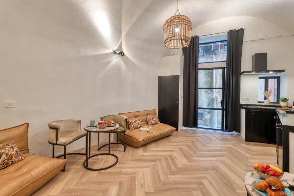 A la foto es mostra l'objecte Boutique Apartment Casa Del Barone - Happy Rentals situat a la ciutat de Ventimiglia.