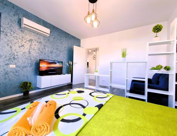 A la foto es mostra l'objecte Chique Studio near Mall Plaza situat a la ciutat de Bucarest.