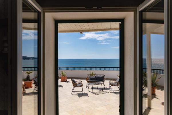 Na fotografii je vidět objekt Casa sul Mare by Rentbeat nacházející se ve městě Vieste.