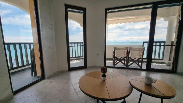 Billede 6: Под наем 4-стаен Апартамент с Изумителна фронтална гледка море, Sun Coast resort Свети Влас