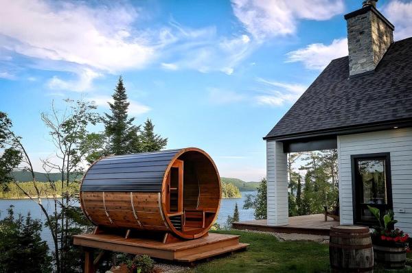 Kuvassa näkyy kohde Waterfront Luxury, Sauna, Dock, Lake Access, joka sijaitsee kaupungissa Kiamika.