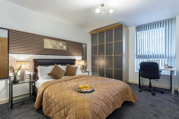Charming Grand Central City & Bullring location 2 bedroom Apartment With Free Parking, Birmingham