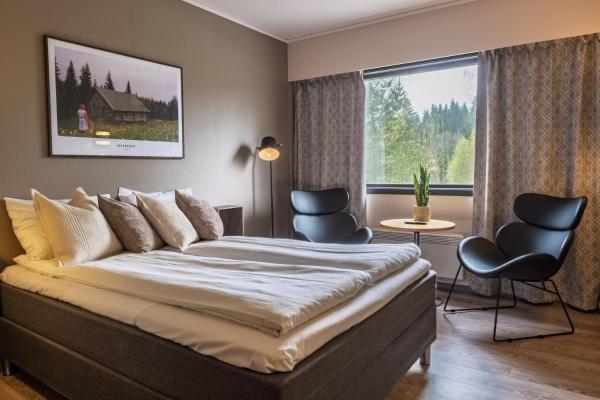 照片显示了位于Kleiv市的Snåsa Hotell物件。