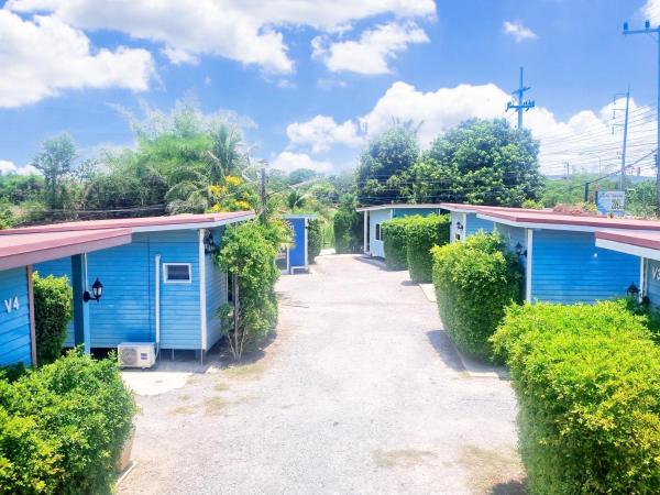 写真にはBan Oi Noi (2)市にあるIn Love Resortが写っています。