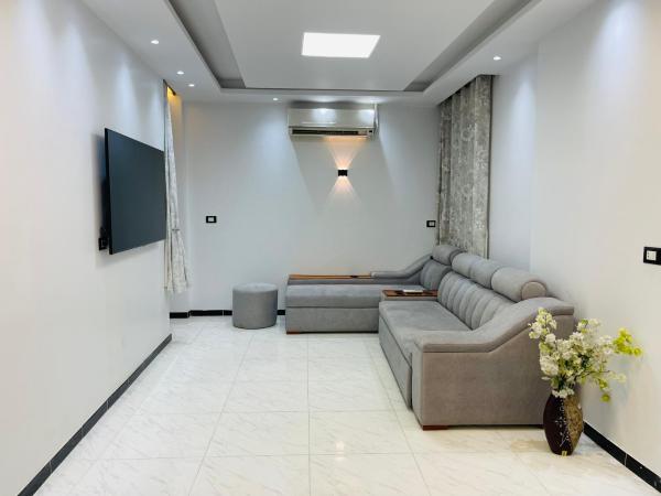 A la foto es mostra l'objecte Comfortable & Modern Appartement situat a la ciutat de Luxor.