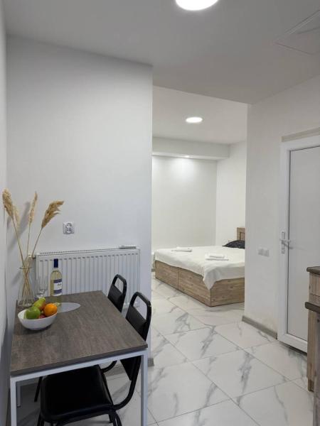 Pine Garden Apartments - 第比利斯