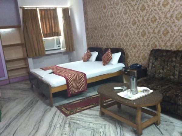 A la foto es mostra l'objecte Hotel Utsav Delux situat a la ciutat de Patna.