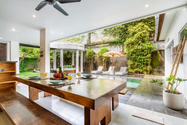 Beautiful villas - Right by the beach - Seminyak, Badung