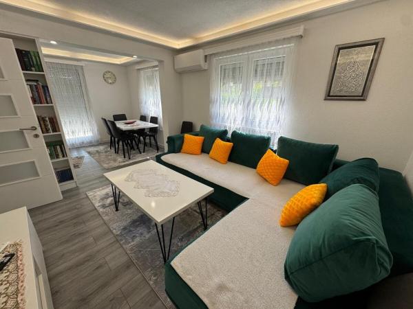 A la foto es mostra l'objecte Vila Vacation Sarajevo situat a la ciutat de Vrančići.