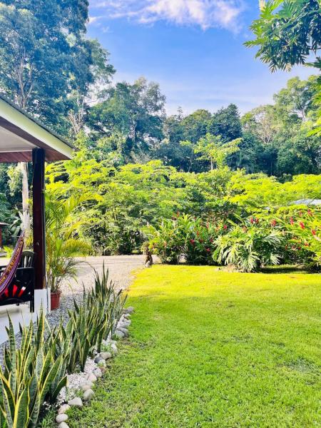 Nella foto è visibile l'oggetto Kays Jungle beach House situato nella città di Manzanillo.