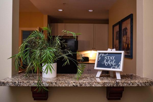 En la foto se muestra el objeto Relaxing 1 BR beauty w large fenced 6107-1 ubicado en la ciudad de Elwood.