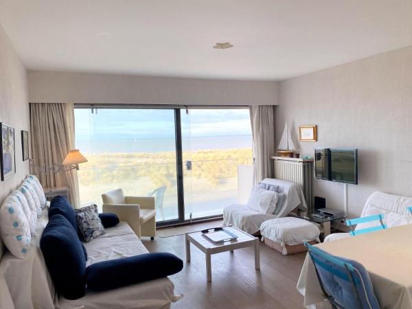 Apartment in Nieuwpoort by the Beach, Ньивпорт