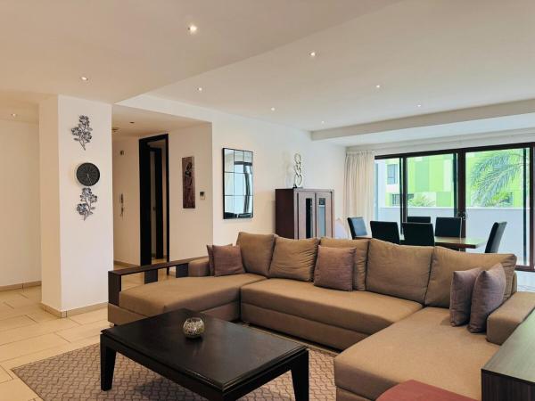 A la foto es mostra l'objecte Villaggio Vista Furnished 3 bedroom room 1st Floor flat & Service room situat a la ciutat de Accra.