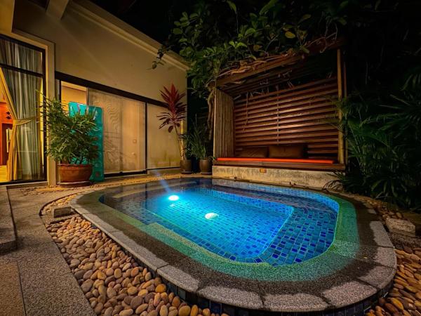 A la foto es mostra l'objecte Rose Pool Villa The perfect private oasis situat a la ciutat de Rawai Beach.