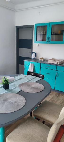 Nella foto è visibile l'oggetto Kossuth Apartman situato nella città di Hernádvécse.