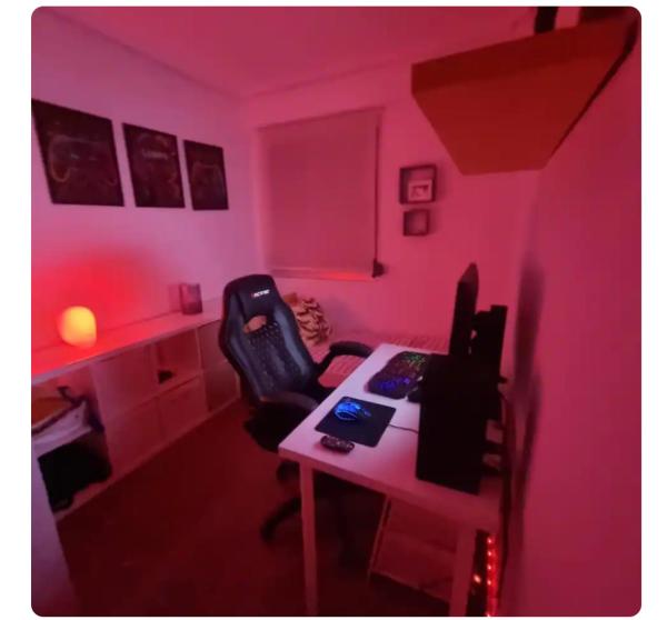 Auf dem Foto ist das Objekt Habitaciones en casa particular in der Stadt Torrent zu sehen.