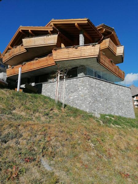 På billedet ses objektet Top neu und mordern beliggende i byen Saas-Fee.