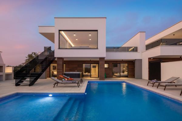 Villa Old Olive Iii By Vivi Rent - Peroj