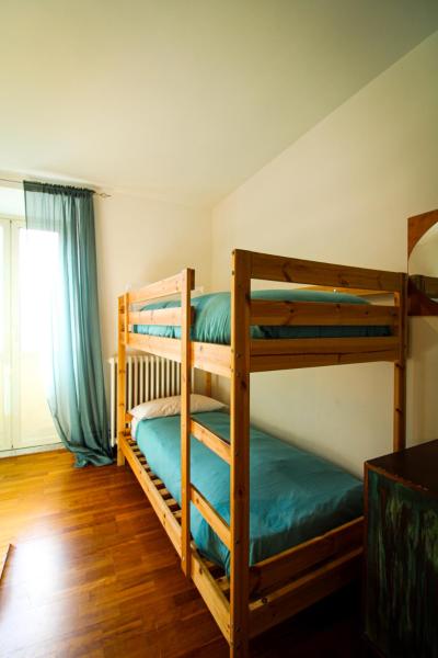 Camera Quadrupla con Bagno Privato — 24 m² - Domus Angularia
